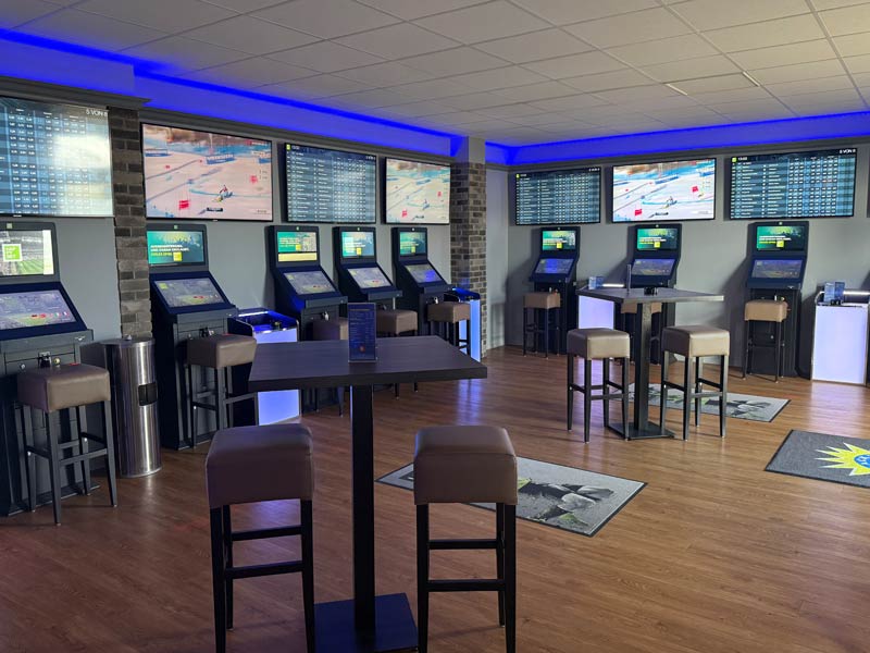 Blacky's Playhouse Ambiente